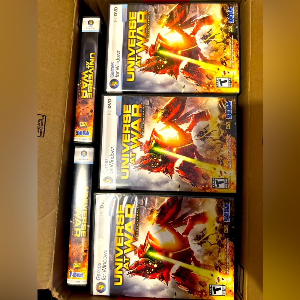 Universe at War: Earth Assault (PC, 2007) SEGA, FULL BOX of (17 SEVENTEEN) GAMES